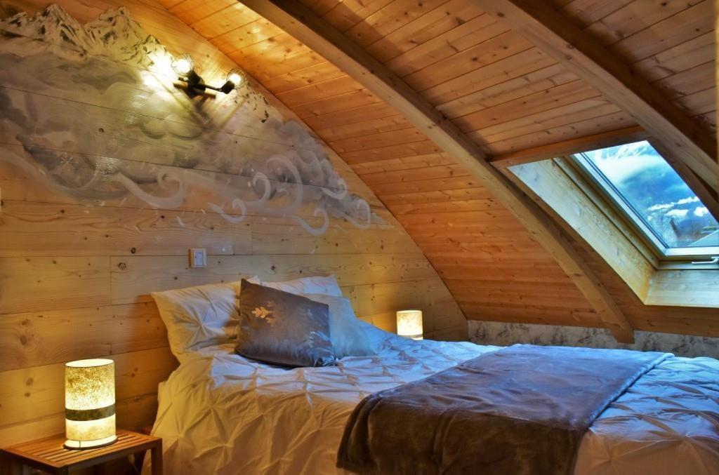 Au-Dela Des Nuages, Maison D'Hotes Insolite & Spa Aubessagne Экстерьер фото